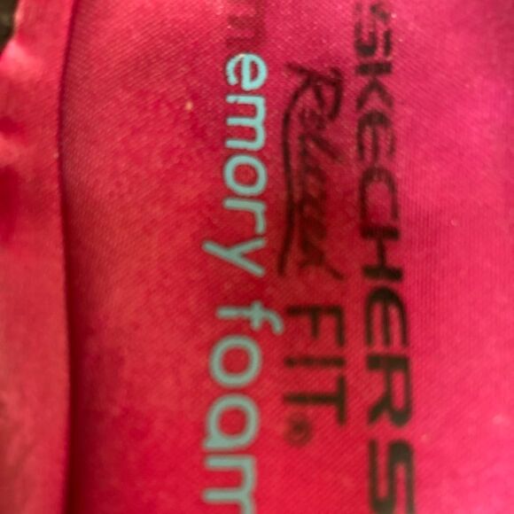 SKECHERS Women’s Black Shoes Memory Foam Size 7.5 - Picture 9 of 10